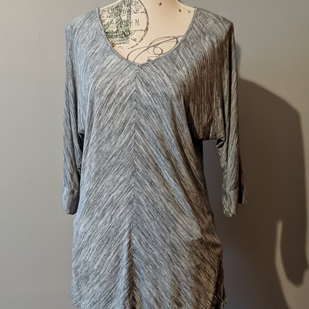 Apt 9 large grey tank